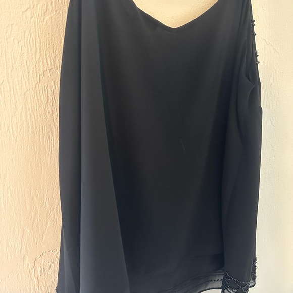 NWT beautiful beaded torrid top - Picture 4 of 10